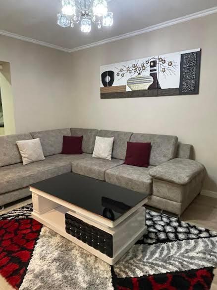 Essy'S Apartment Görice Dış mekan fotoğraf