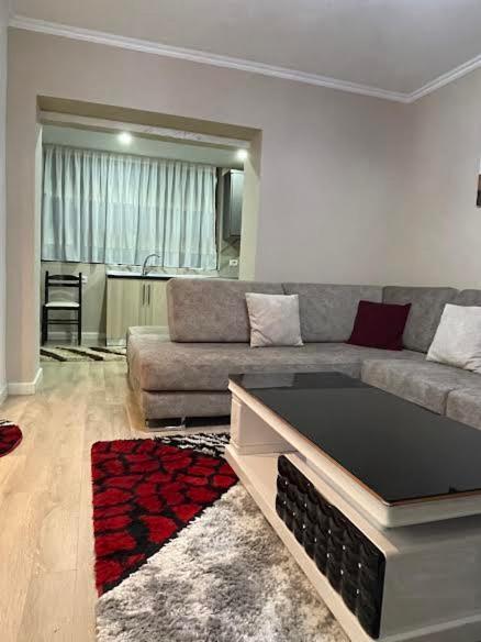 Essy'S Apartment Görice Dış mekan fotoğraf